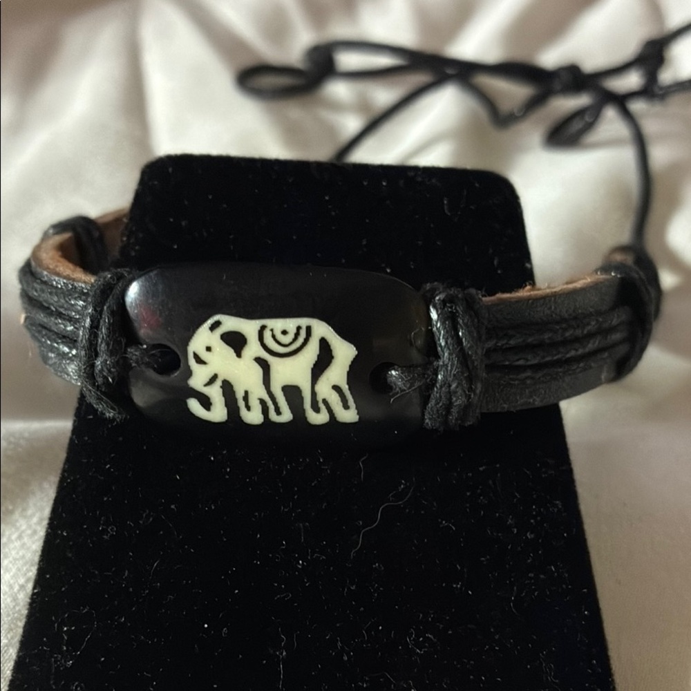 Black Leather Adjustable Elephant Bracelet/Anklet